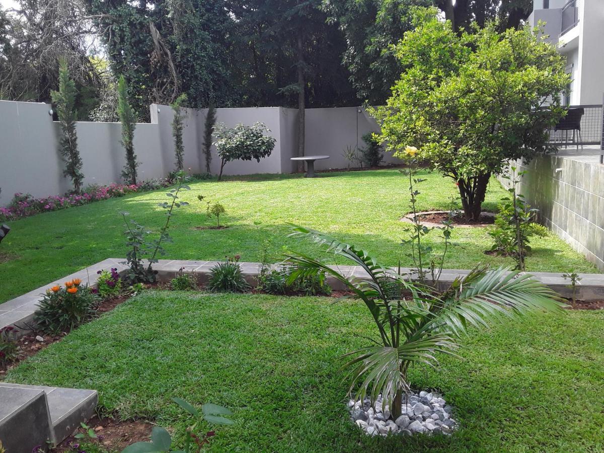 La Orchard Hotel Johannesburg Buitenkant foto